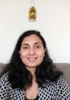 Online Hindi tutor named Charvi